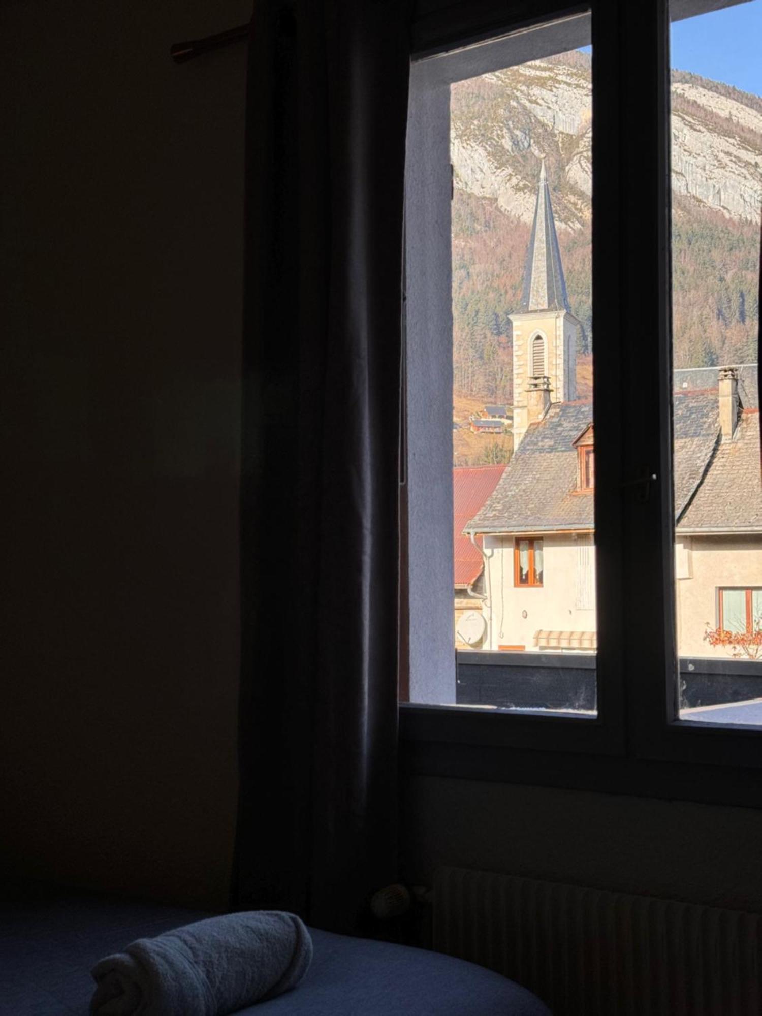 Le Grand Som - Chambres Au Coeur De La Chartreuse Saint-Pierre-d'Entremont  ภายนอก รูปภาพ
